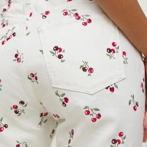 Like new Reformation embroidered cherry jeans. Size 28